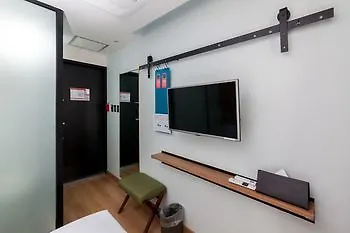 First Stay Hotel Tawny Owl Seoul