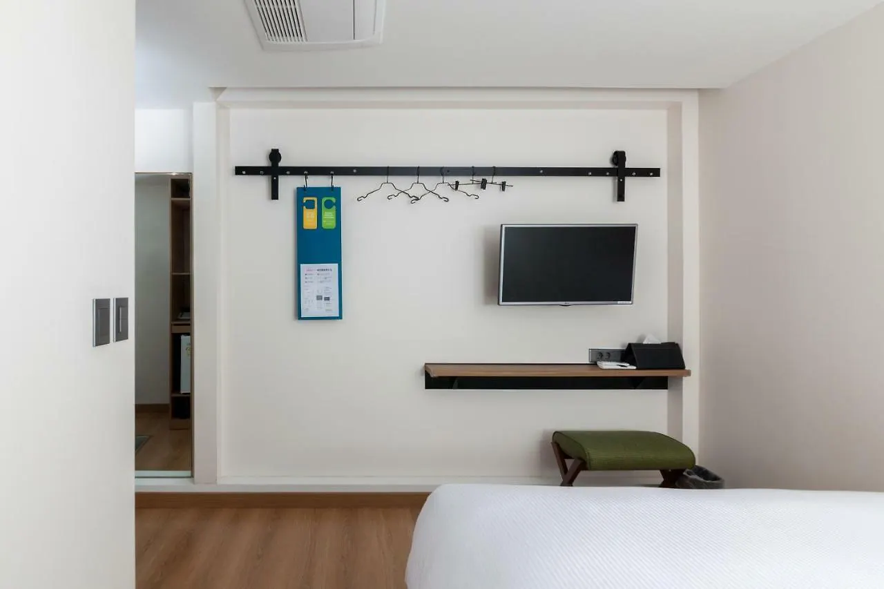 First Stay Hotel Tawny Owl Seoul